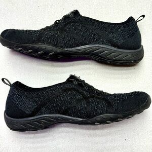 Skechers Black Knit Slip-On Sneakers
